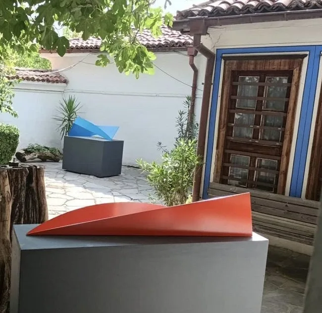Orange III — sculpture by Rusen Doykov