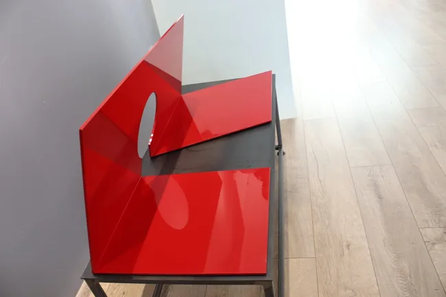 Red — photograph 4